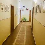 Cerny Kun 3* Hradec Králové